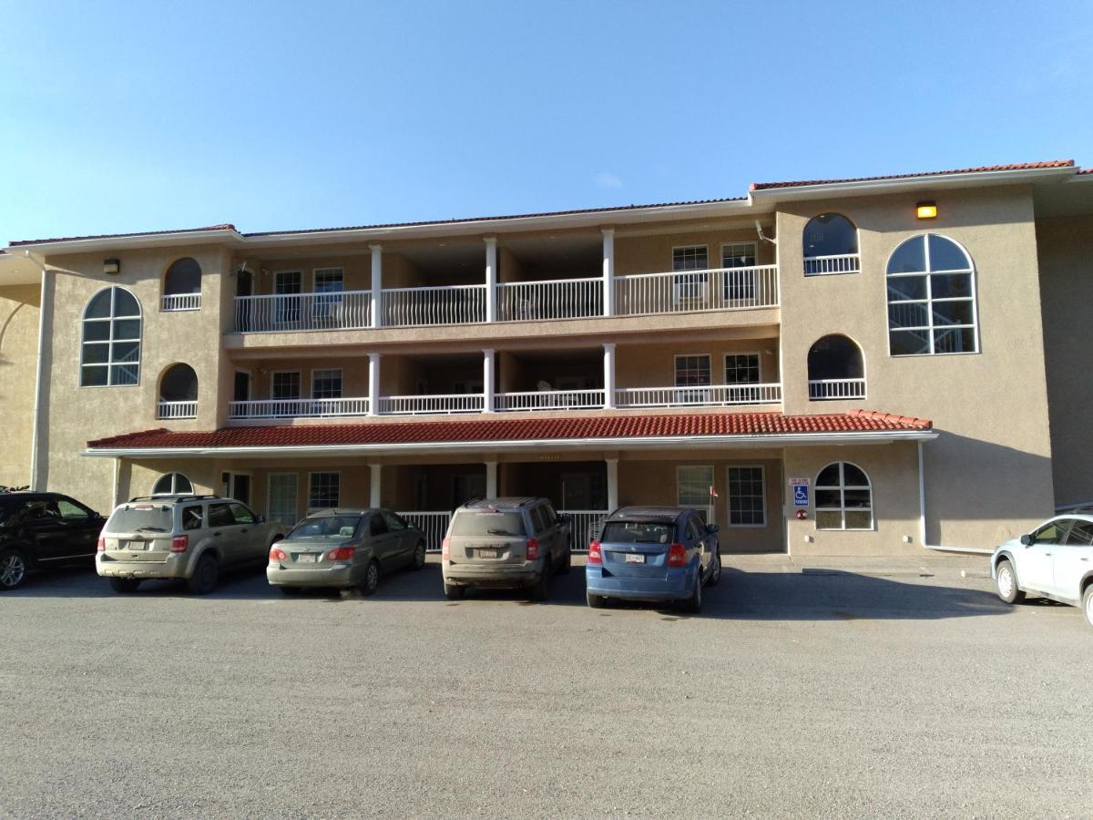 Fairmont Mountain View Villas Фэрмонт-Хот-Спрингс Экстерьер фото